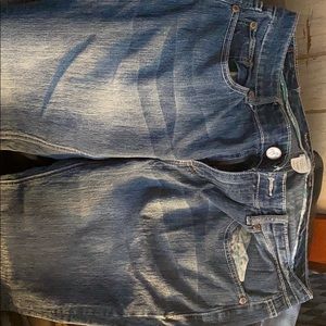 Maurice’s jeans size 16 Reg
